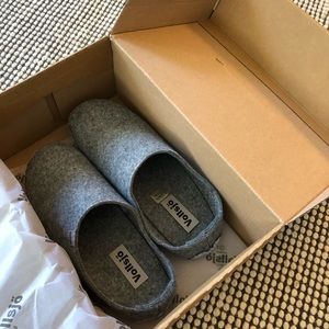 Felt slippers / Vollsjö